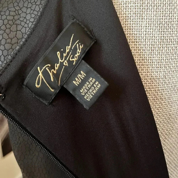 THALIA SODI Faux Leather Sleeveless Lined Dress  Pockets, Size M - Picture 9 of 13